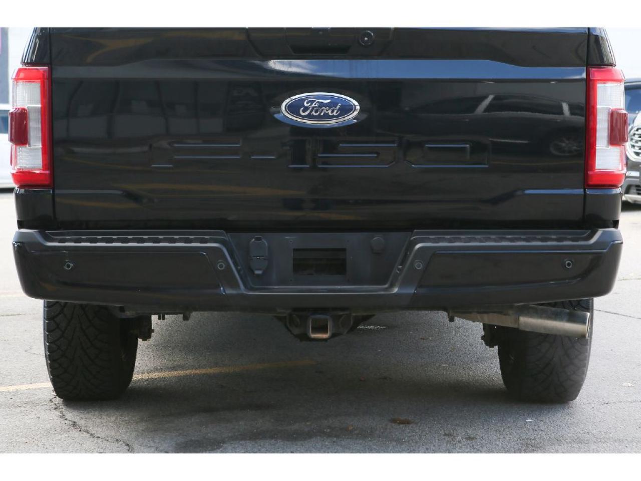 2022 Ford F-150 2022 Ford F-150 Lariat SuperCrew 4X4 3.5L V6 PowerBoost , Panoramic Roof, Power Tail Gate, 360 Camera Photo