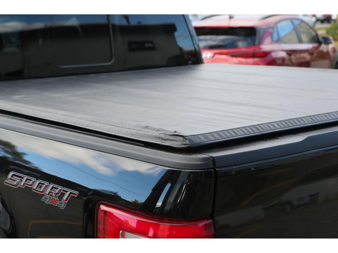 2022 Ford F-150 2022 Ford F-150 Lariat SuperCrew 4X4 3.5L V6 PowerBoost , Panoramic Roof, Power Tail Gate, 360 Camera Photo