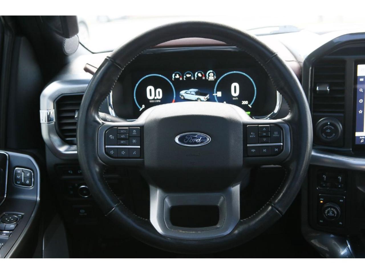 2022 Ford F-150 2022 Ford F-150 Lariat SuperCrew 4X4 3.5L V6 PowerBoost , Panoramic Roof, Power Tail Gate, 360 Camera Photo