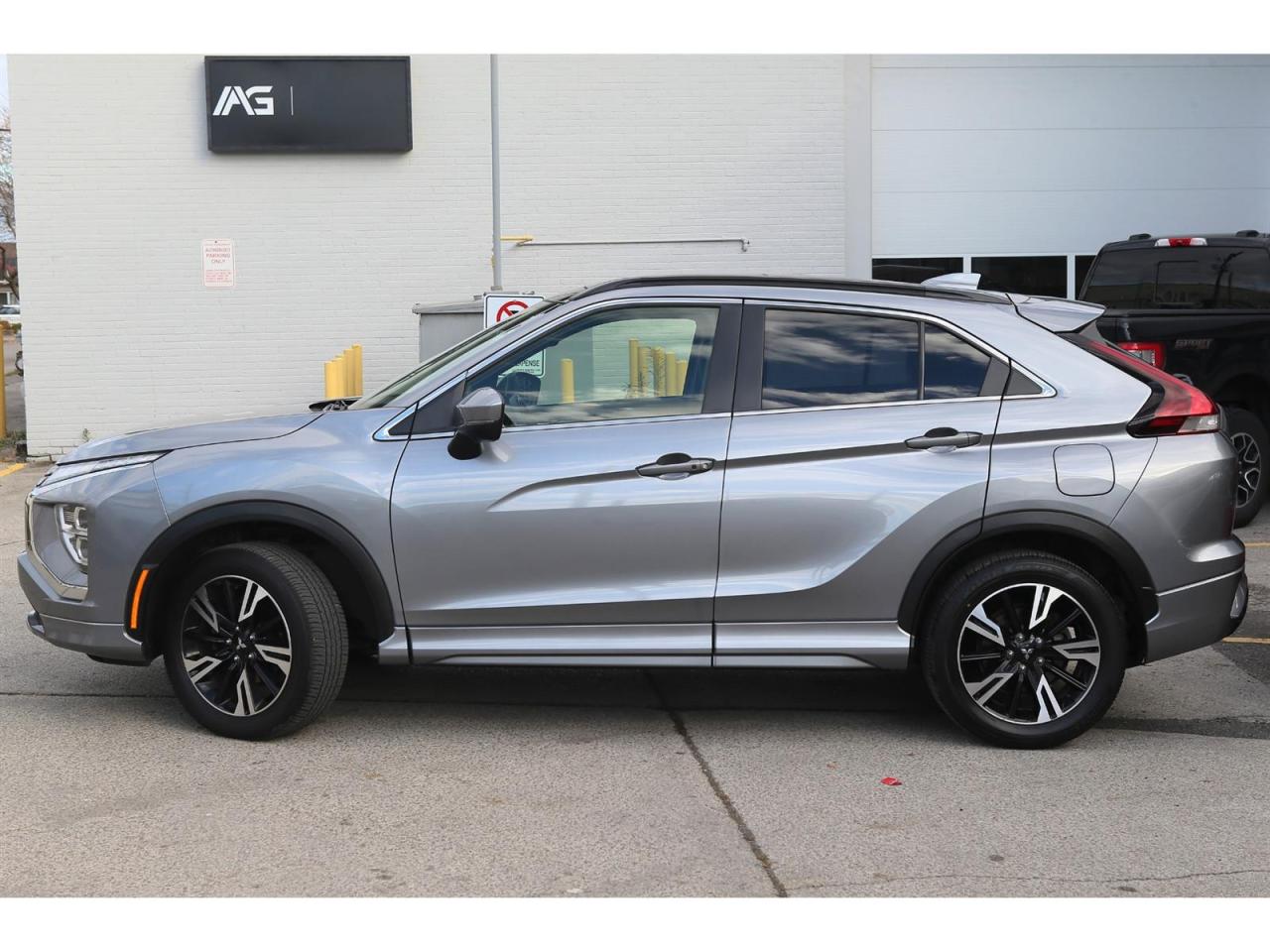 2023 Mitsubishi Eclipse Cross GT AWD Photo