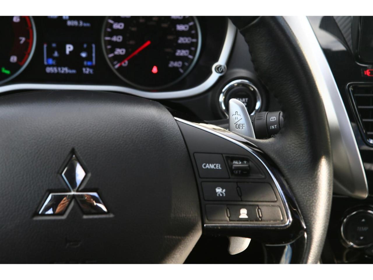 2023 Mitsubishi Eclipse Cross GT AWD Photo