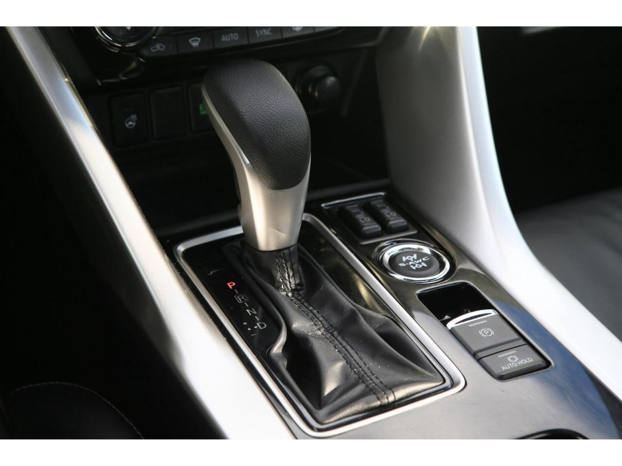 2023 Mitsubishi Eclipse Cross GT AWD Photo