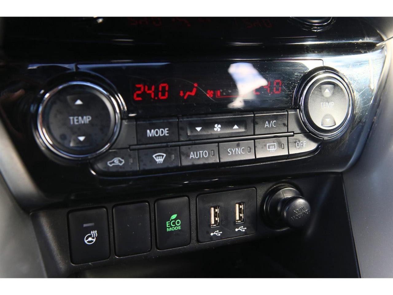 2023 Mitsubishi Eclipse Cross GT AWD Photo