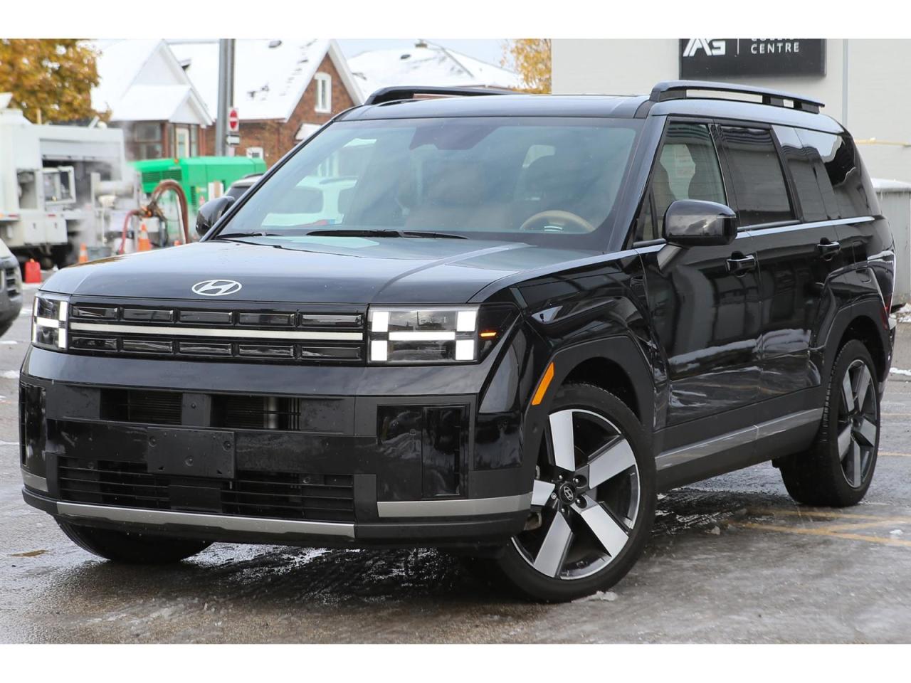 2024 Hyundai Santa Fe Limited AWD Photo2