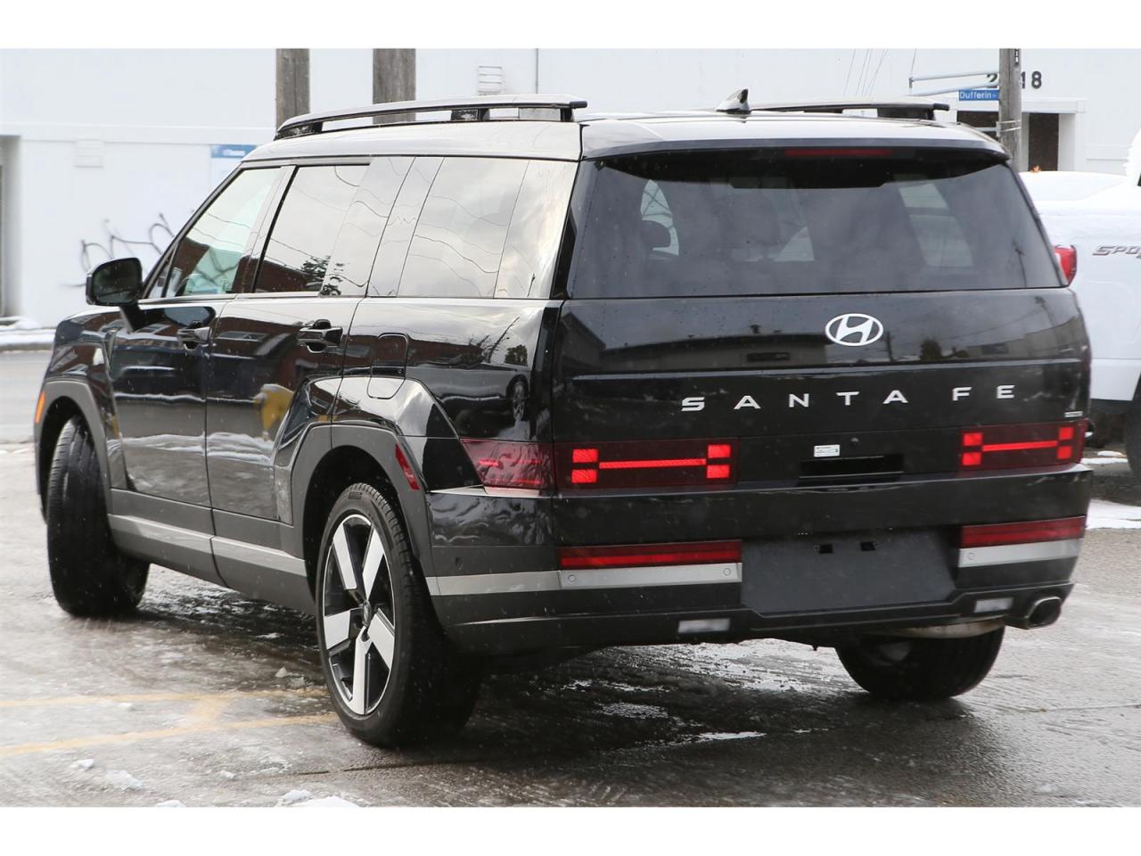 2024 Hyundai Santa Fe Limited AWD Photo4