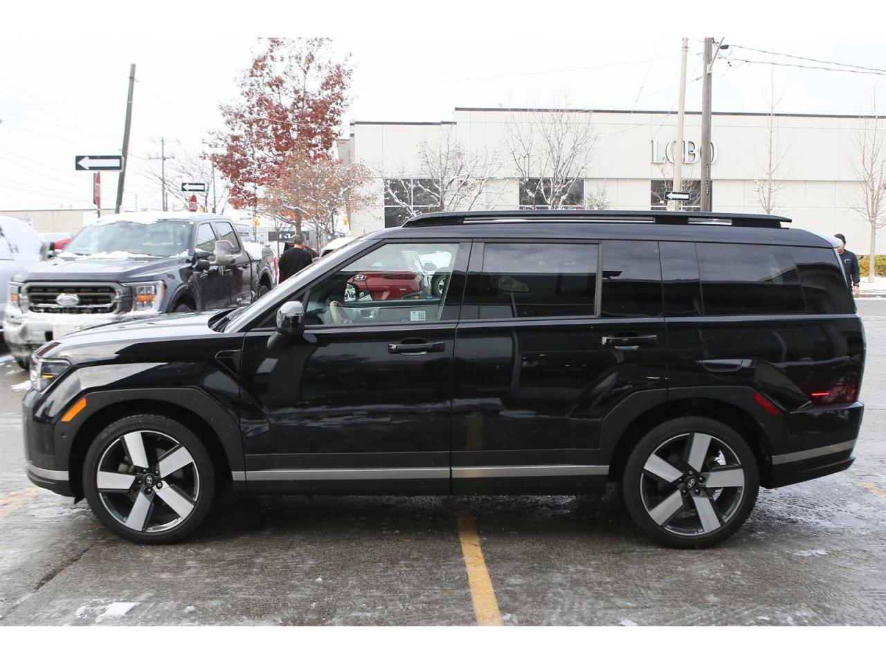 2024 Hyundai Santa Fe Limited AWD Photo3