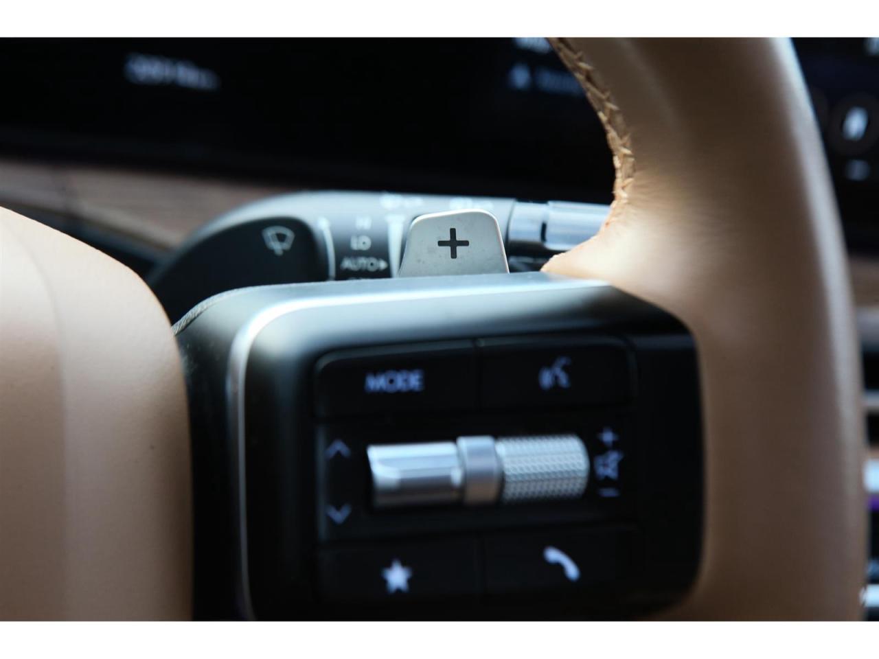 2024 Hyundai Santa Fe Limited AWD Photo