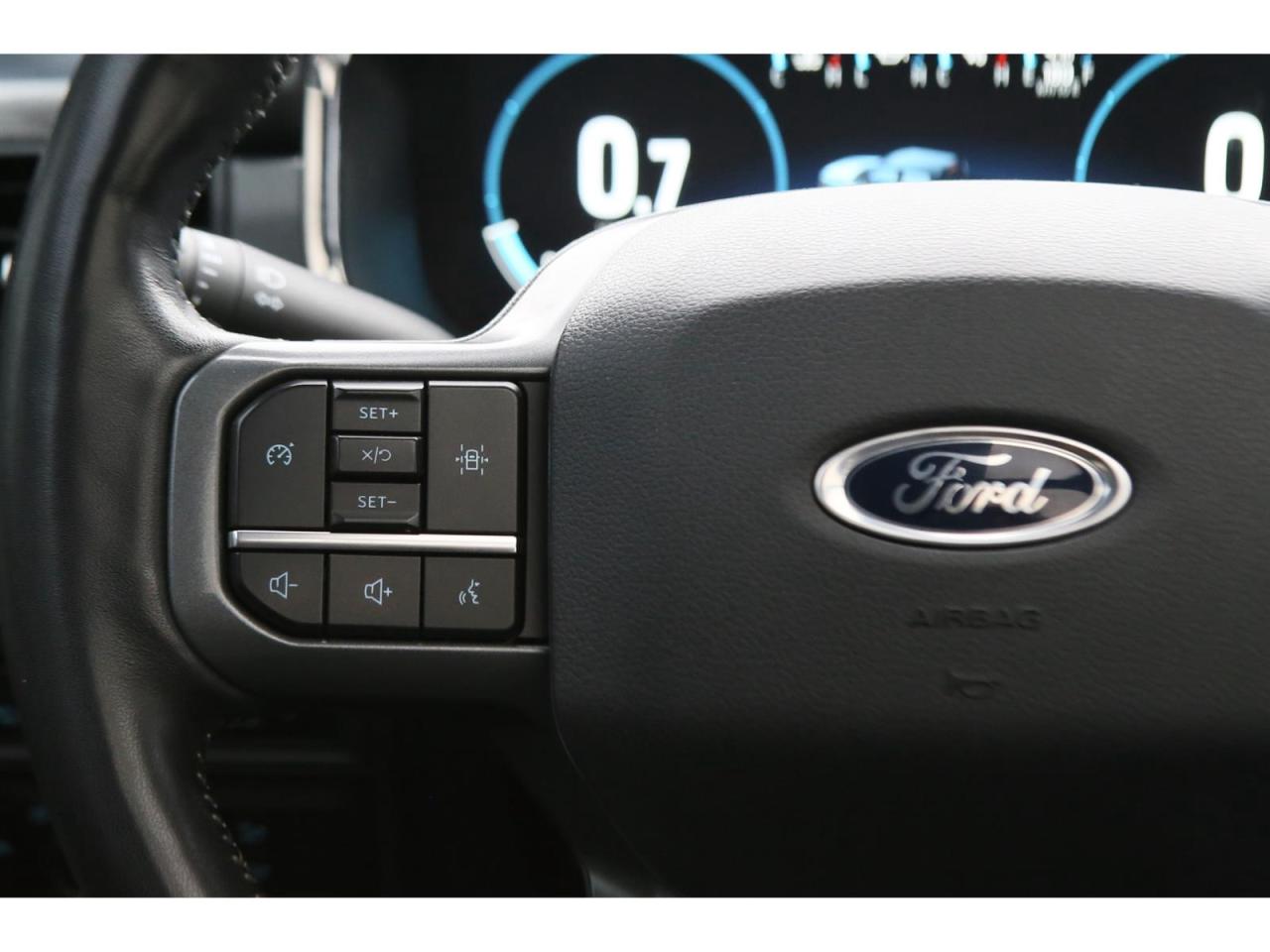 2022 Ford F-150 Lariat SuperCrew 4X4 Panoramic Roof | 20 inch Whls | Power Tail Gate | 360 Camera| Navigation Photo