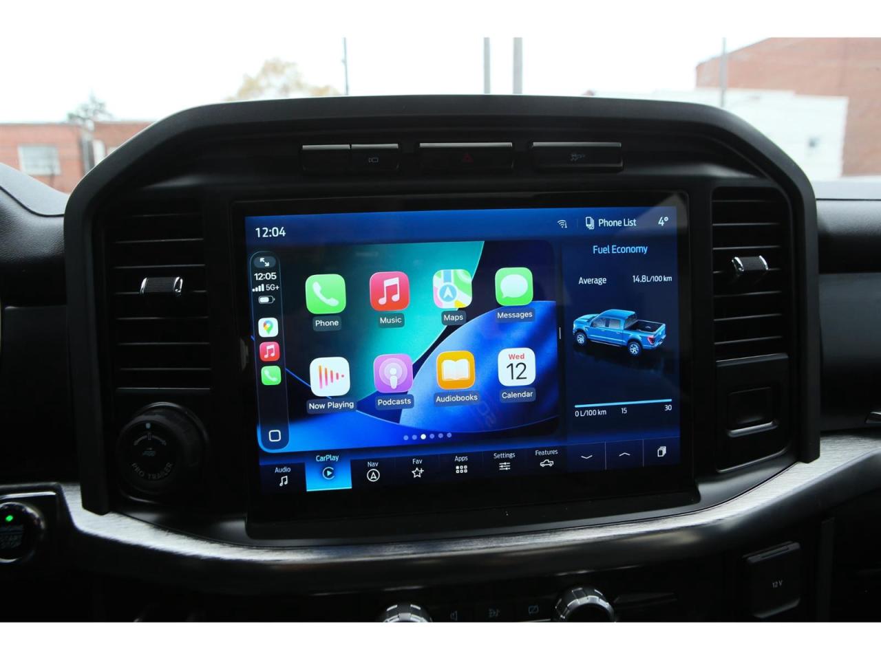 2022 Ford F-150 Lariat SuperCrew 4X4 Panoramic Roof | 20 inch Whls | Power Tail Gate | 360 Camera| Navigation Photo