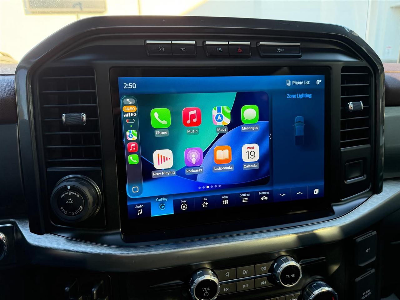 2023 Ford F-150 Lariat SuperCrew 4X4 Panoramic Roof | 20 inch Whls |12 inch Screen Lariat Sport Pkg | Full Leather Seats Photo