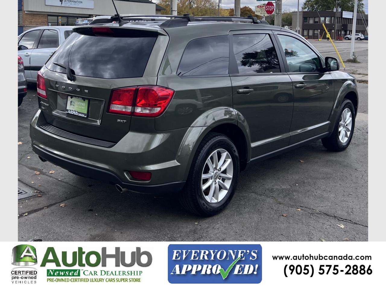 2017 Dodge Journey SXT-NAV-SUNROOF-DVD-BACKUP CAMERA Photo