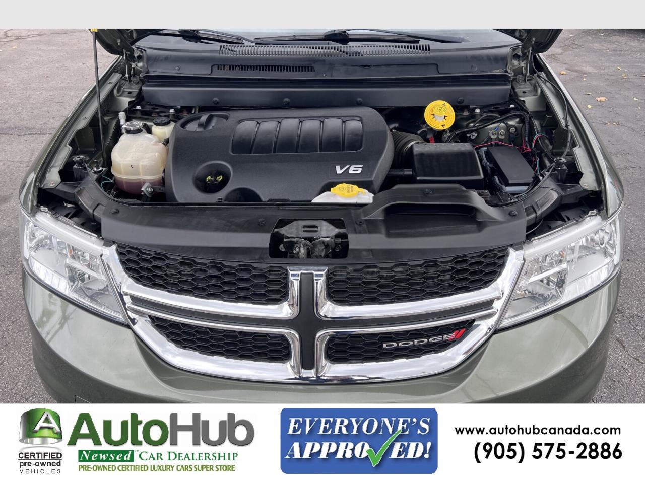 2017 Dodge Journey SXT-NAV-SUNROOF-DVD-BACKUP CAMERA Photo