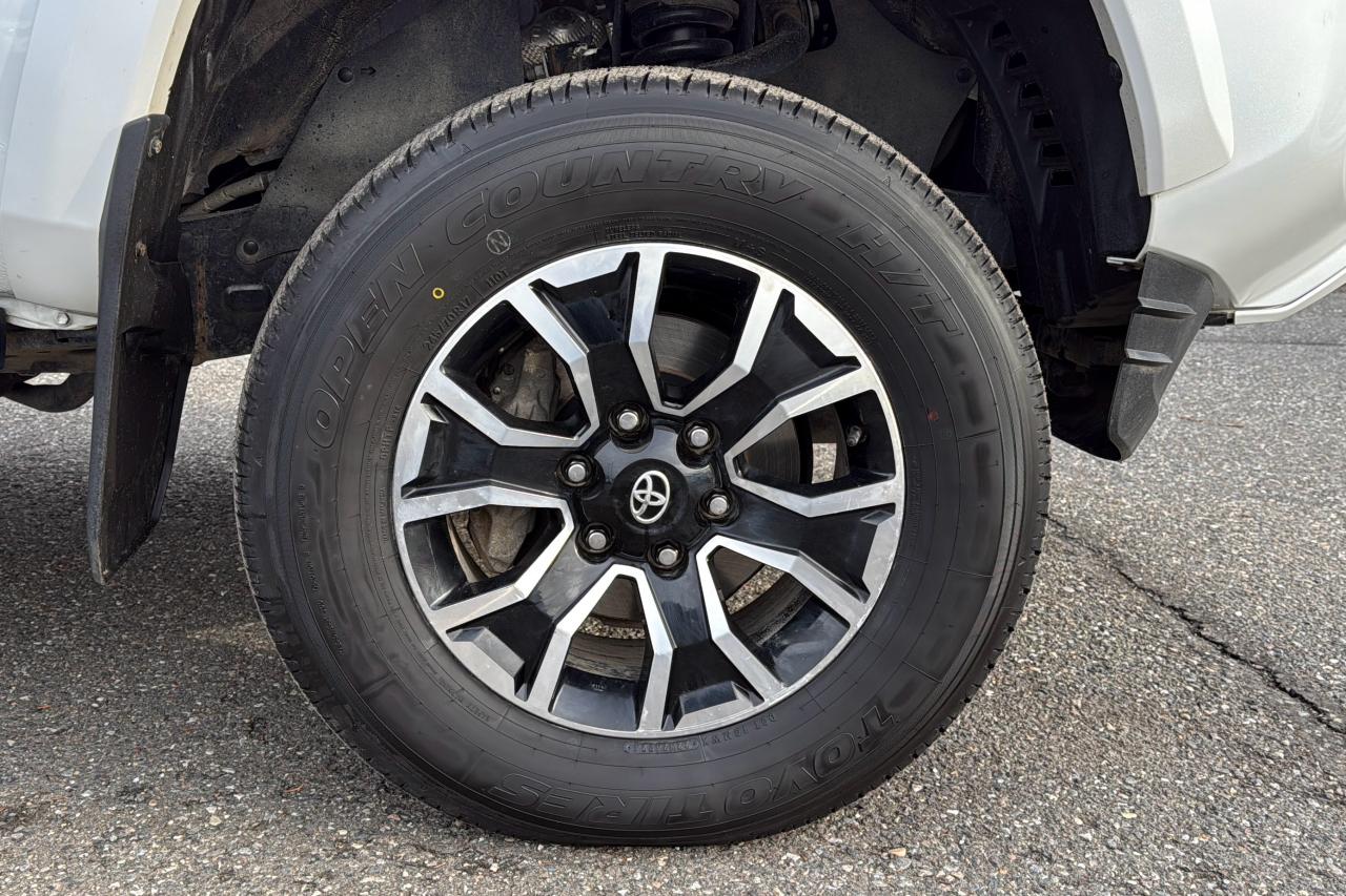 2022 Toyota Tacoma 4X4 Double CAB 6A TRD SPORT PREMIUM Photo