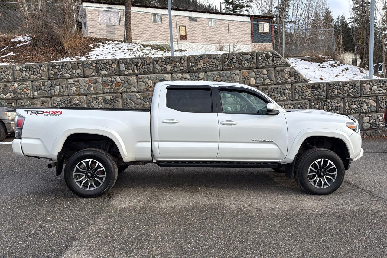 2022 Toyota Tacoma 4X4 Double CAB 6A TRD SPORT PREMIUM Photo
