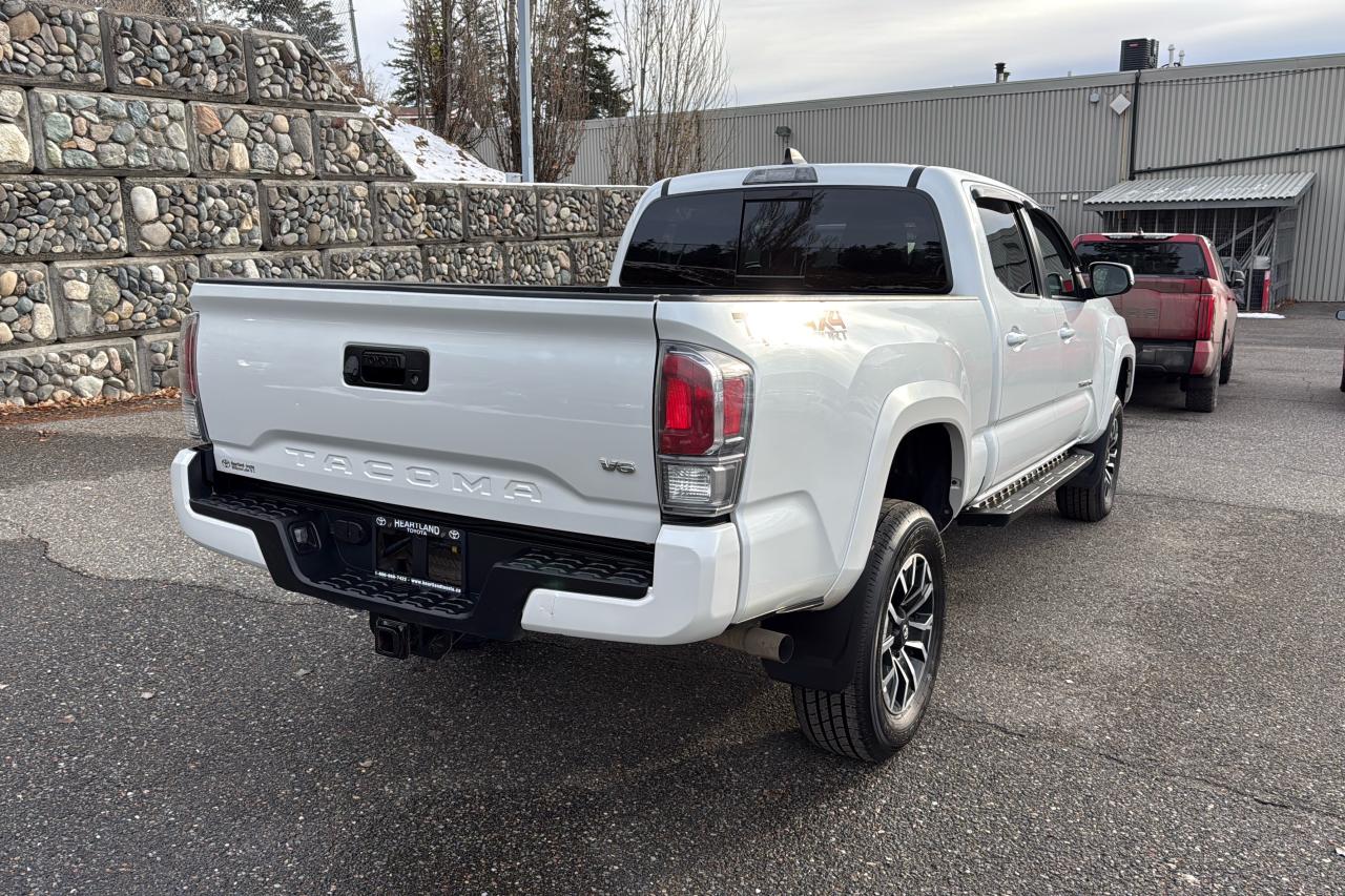 2022 Toyota Tacoma 4X4 Double CAB 6A TRD SPORT PREMIUM Photo