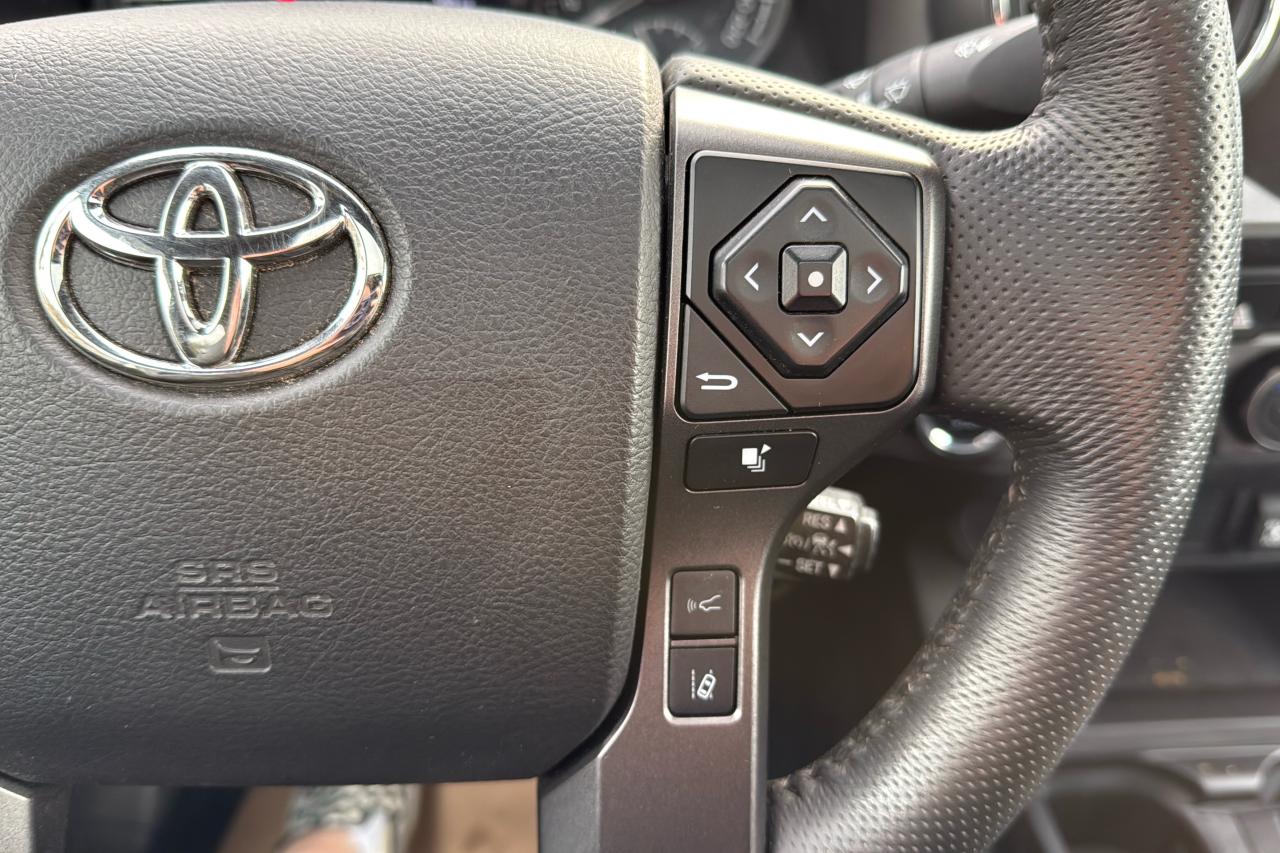 2022 Toyota Tacoma 4X4 Double CAB 6A TRD SPORT PREMIUM Photo