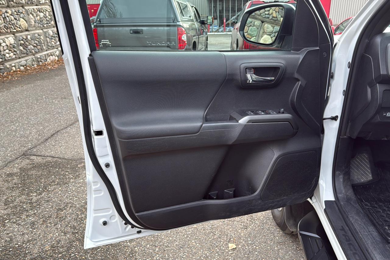 2022 Toyota Tacoma 4X4 Double CAB 6A TRD SPORT PREMIUM Photo