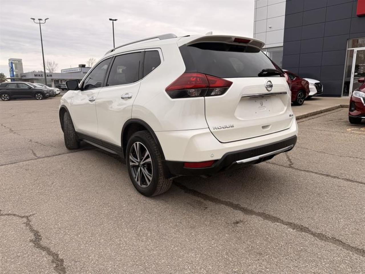 2019 Nissan Rogue SV AWD CVT Photo