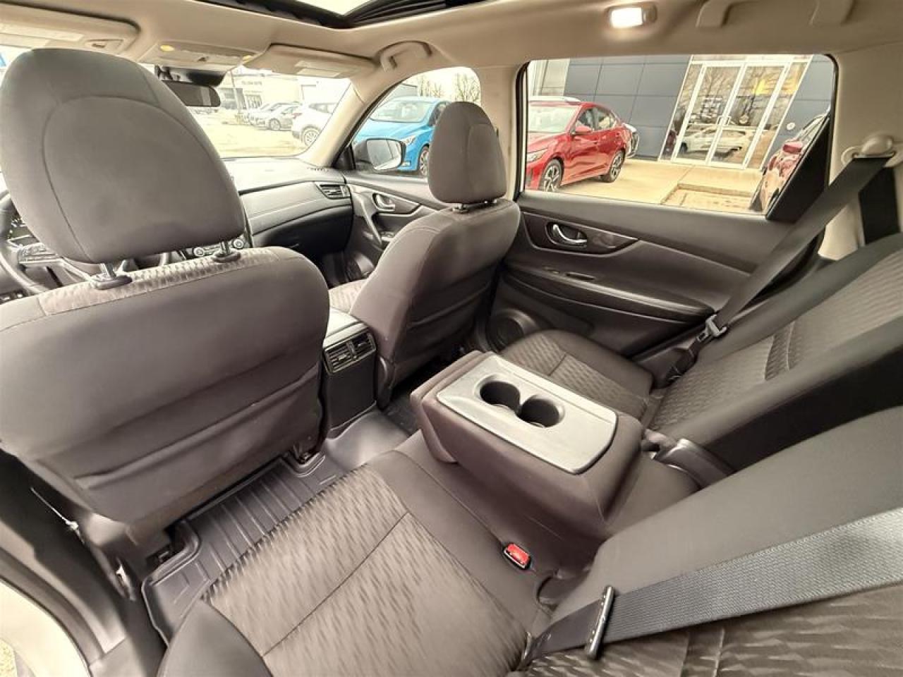 2019 Nissan Rogue SV AWD CVT Photo