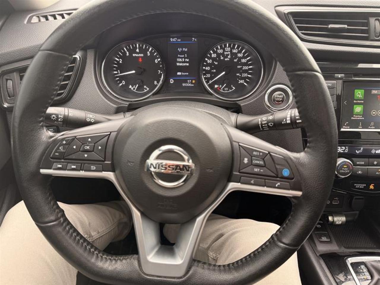 2019 Nissan Rogue SV AWD CVT Photo