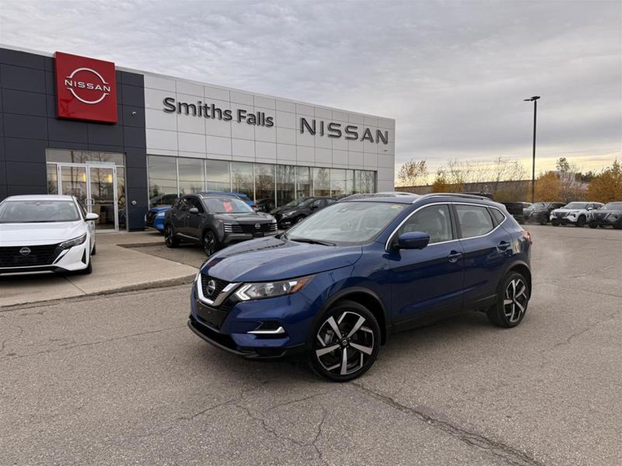 Used 2023 Nissan Qashqai SL AWD CVT for sale in Smiths Falls, ON