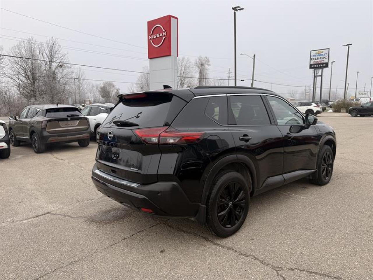 2023 Nissan Rogue SV Midnight Edition AWD CVT Photo