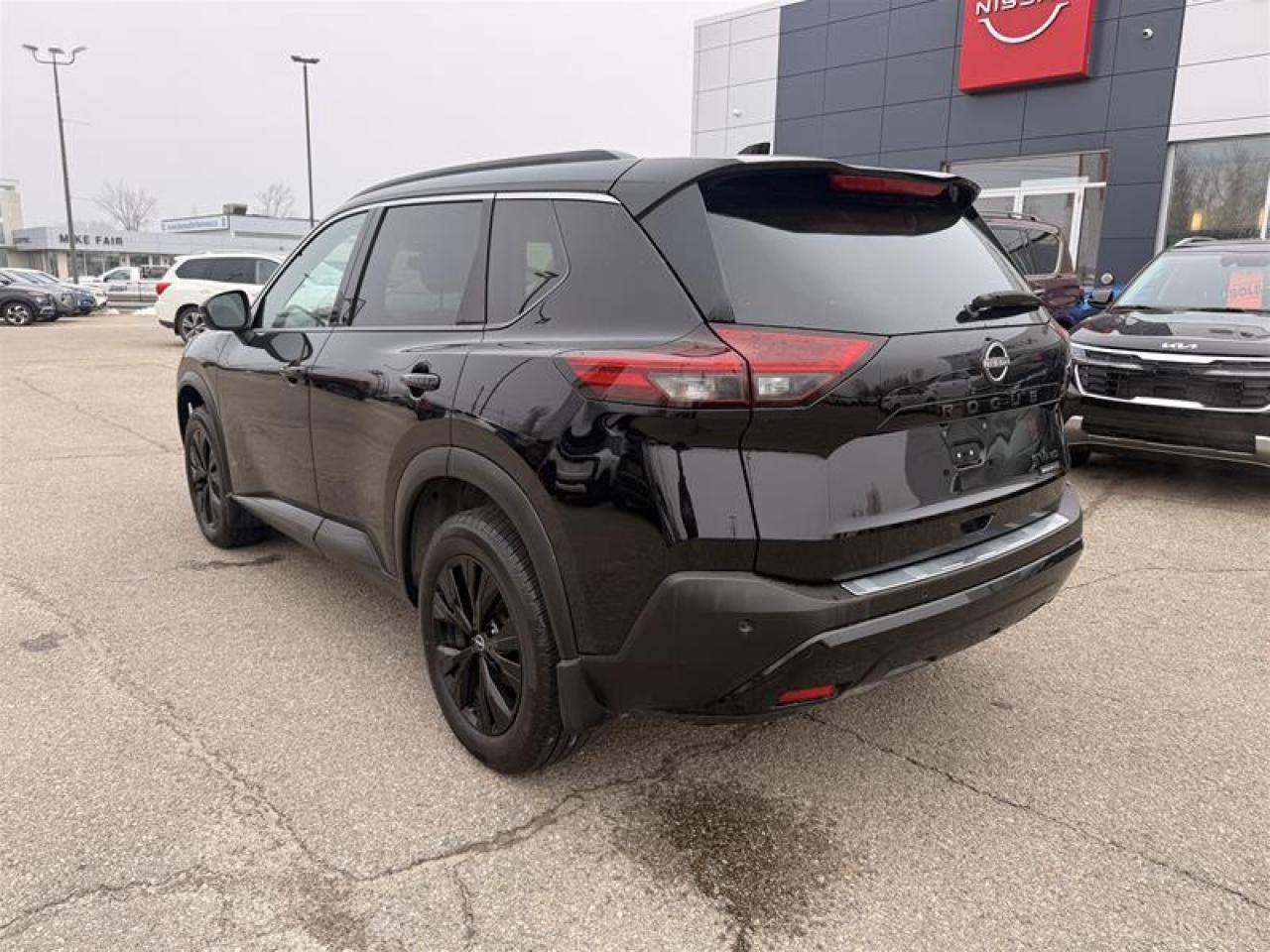 2023 Nissan Rogue SV Midnight Edition AWD CVT Photo