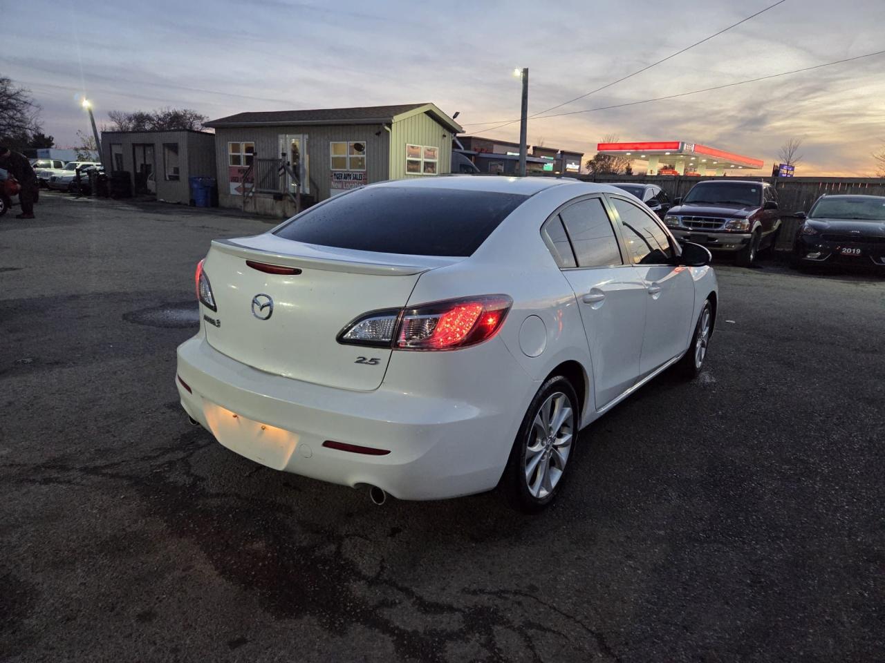 2011 Mazda MAZDA3 GT, ONLY 73KMS, LOADED, NO ACCIDENTS, CERTIFIED - Photo #5