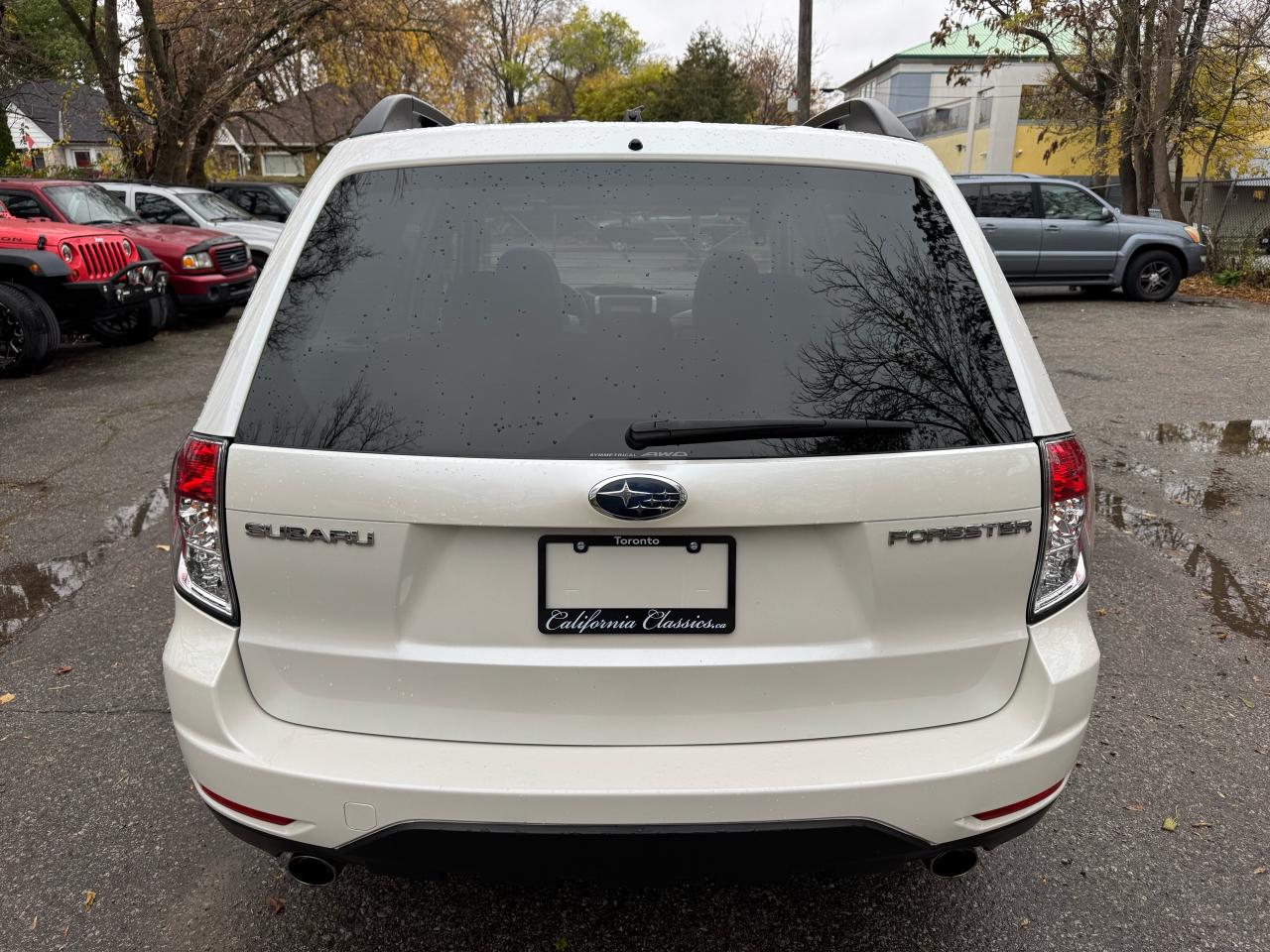 2010 Subaru Forester X - Photo #4