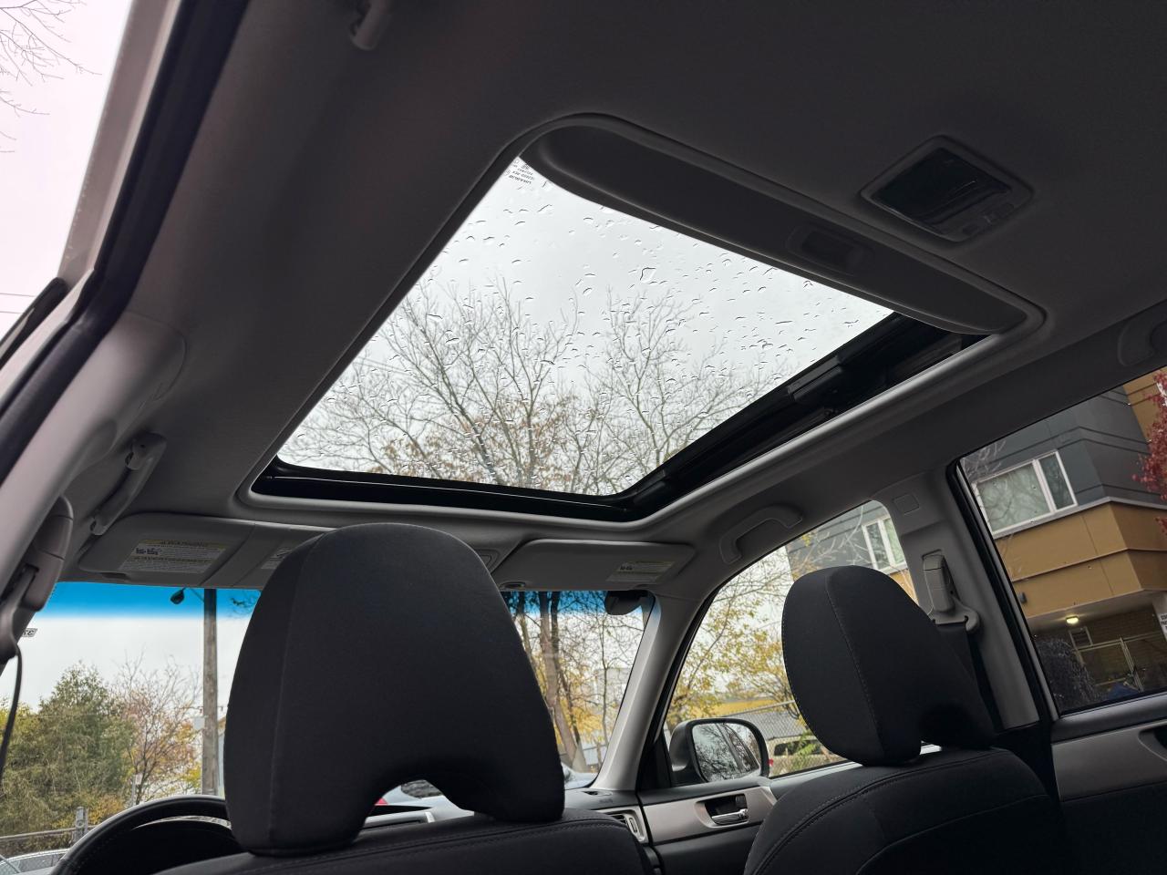 2010 Subaru Forester X - Photo #12