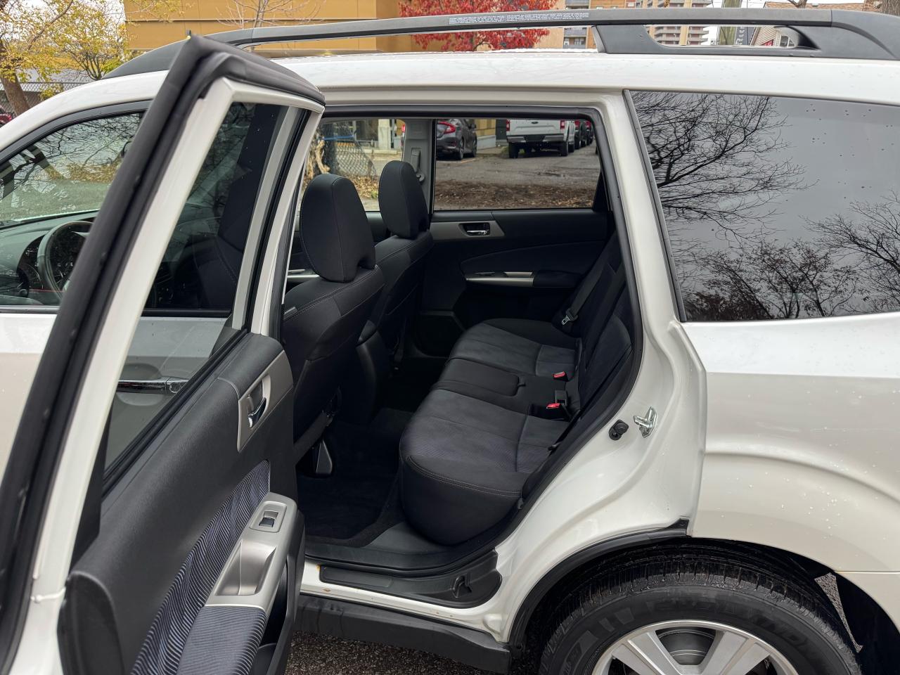 2010 Subaru Forester X - Photo #14