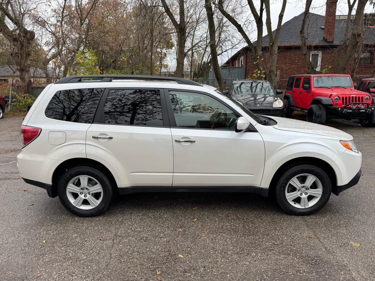 2010 Subaru Forester X - Photo #6