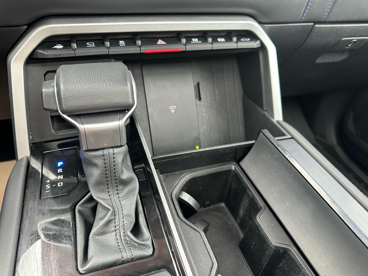 2025 Toyota Tundra 4x4 Crewmax Platinum Hybrid ADVANCED Photo