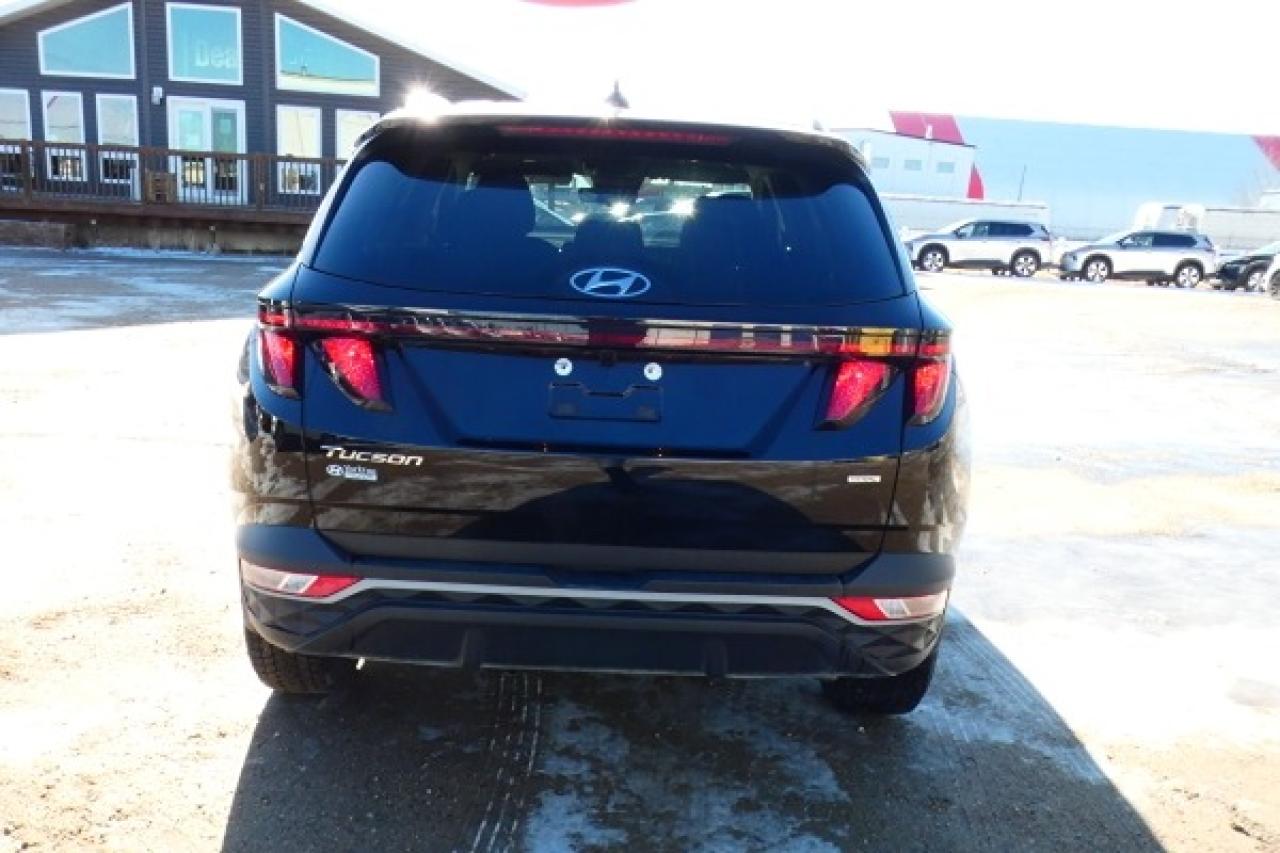 2024 Hyundai Tucson Preferred AWD w/Htd cloth, NAV, BUC - Photo #7