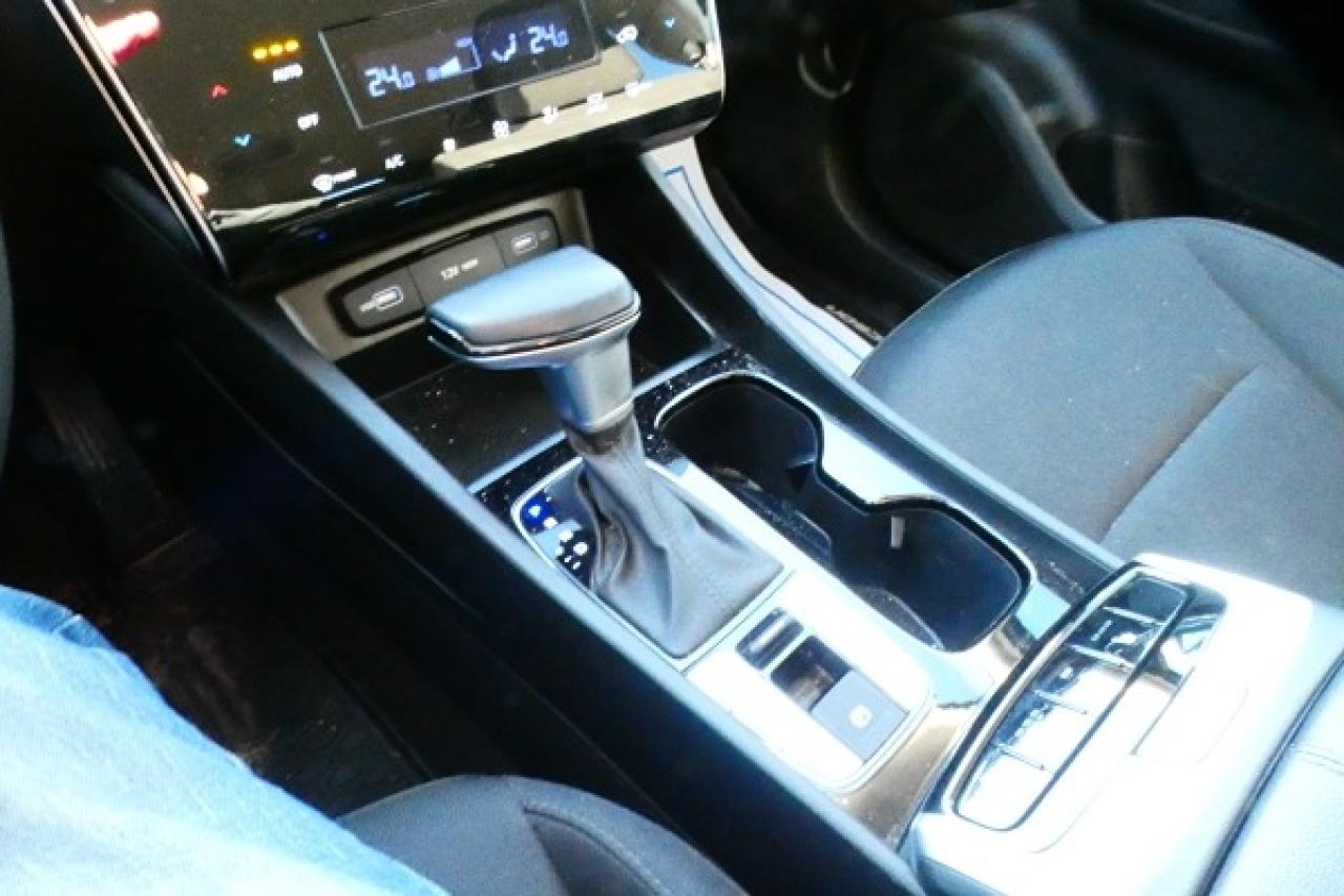 2024 Hyundai Tucson Preferred AWD w/Htd cloth, NAV, BUC - Photo #17