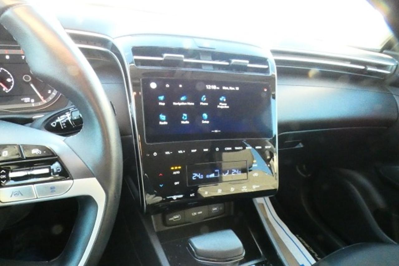 2024 Hyundai Tucson Preferred AWD w/Htd cloth, NAV, BUC - Photo #16