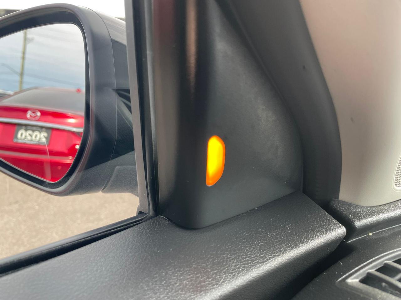 2023 Nissan Kicks AUTO SV BLIND SPOT NO ACCIDENT ONE OWNER LOW KM - Photo #8