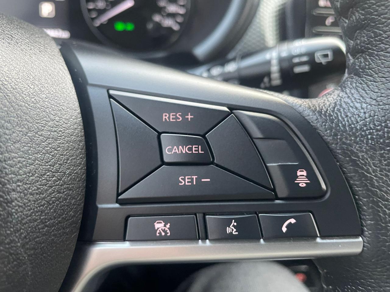 2023 Nissan Kicks AUTO SV BLIND SPOT NO ACCIDENT ONE OWNER LOW KM - Photo #24