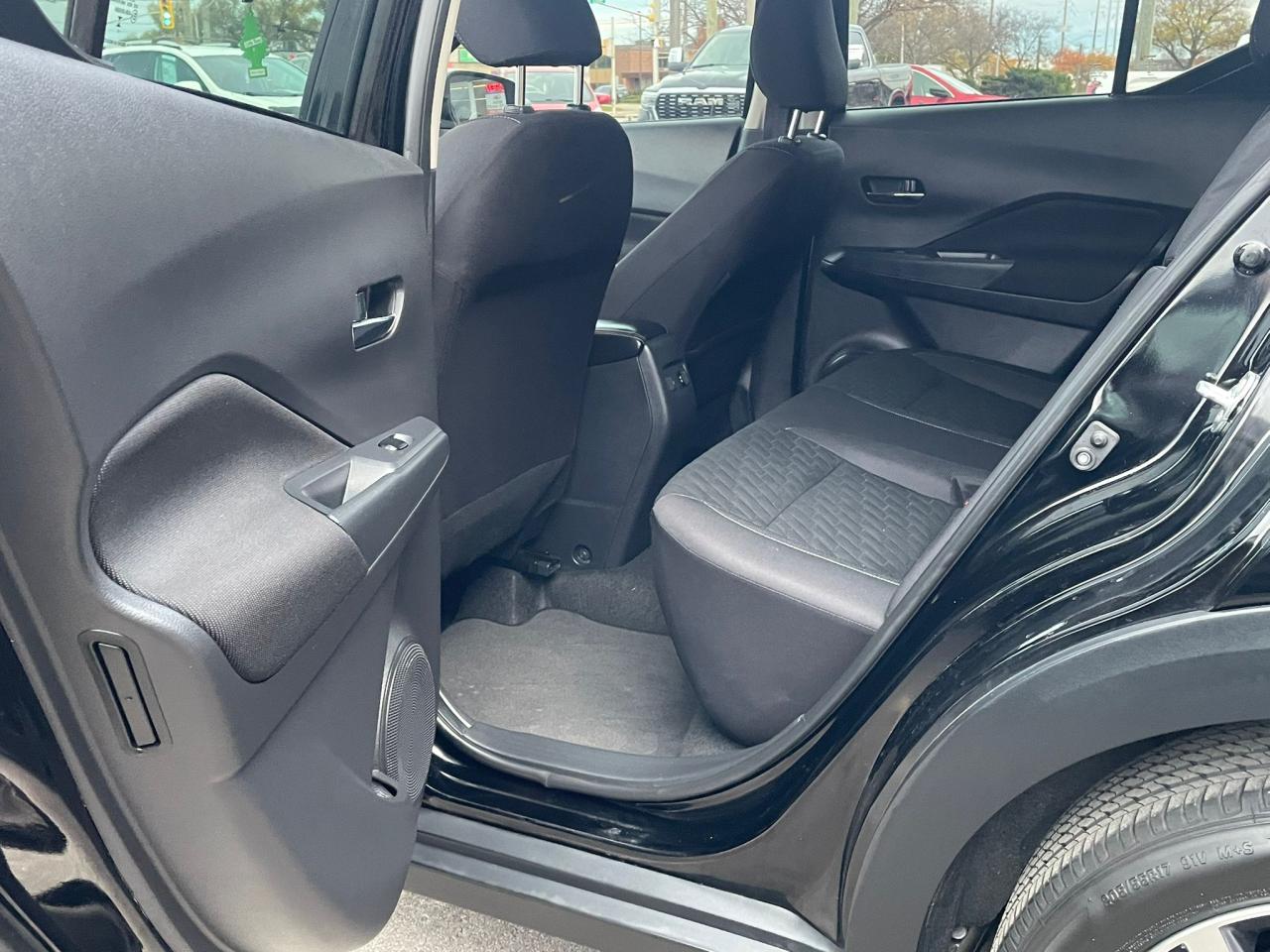 2023 Nissan Kicks AUTO SV BLIND SPOT NO ACCIDENT ONE OWNER LOW KM - Photo #17