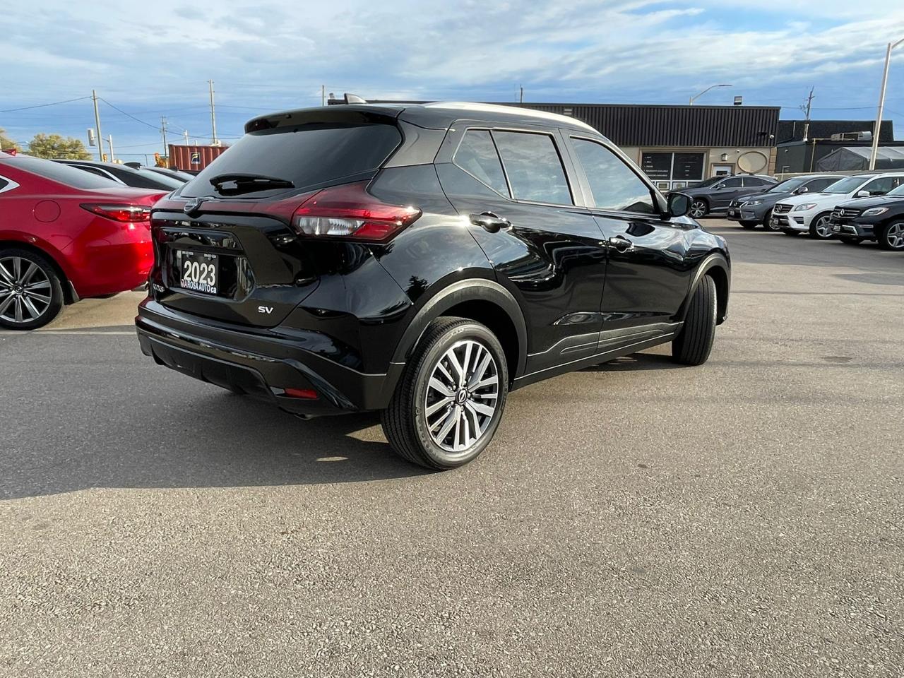 2023 Nissan Kicks AUTO SV BLIND SPOT NO ACCIDENT ONE OWNER LOW KM - Photo #6