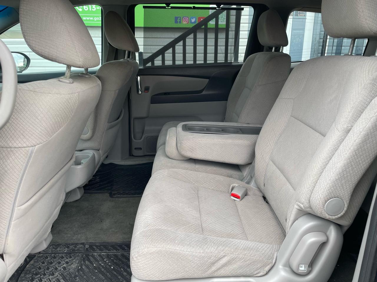 2016 Honda Odyssey EX - Photo #18