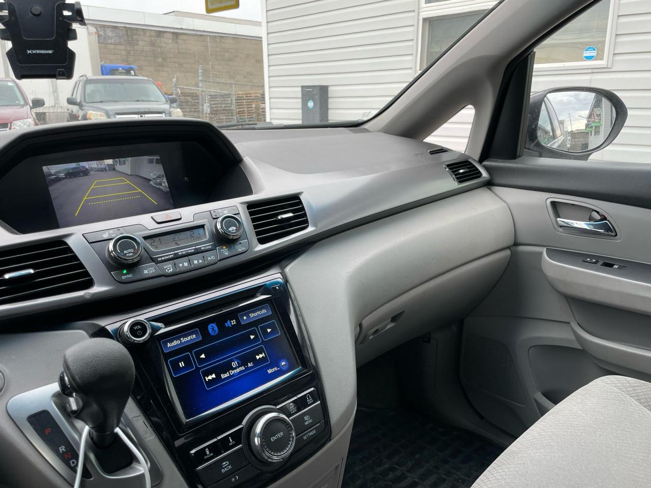 2016 Honda Odyssey EX - Photo #12