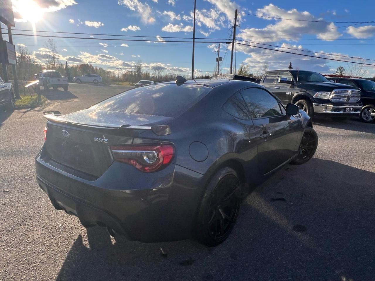 2017 Subaru BRZ Sport-tech Photo4