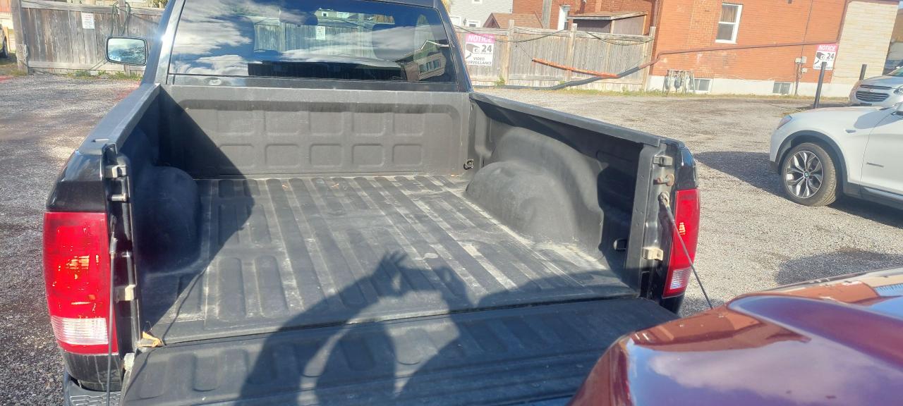 2016 RAM 1500 4WD Reg Cab 120.5" Express - Photo #21