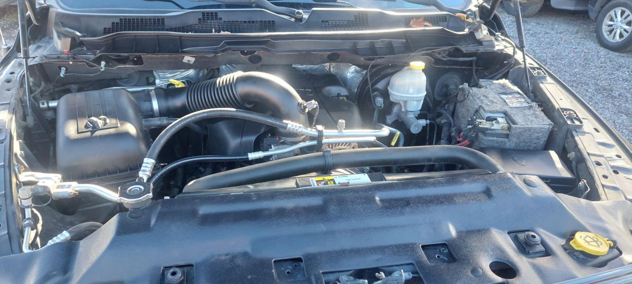 2016 RAM 1500 4WD Reg Cab 120.5" Express - Photo #22