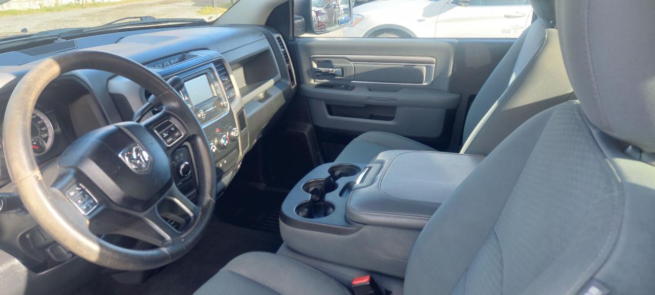 2016 RAM 1500 4WD Reg Cab 120.5" Express - Photo #20