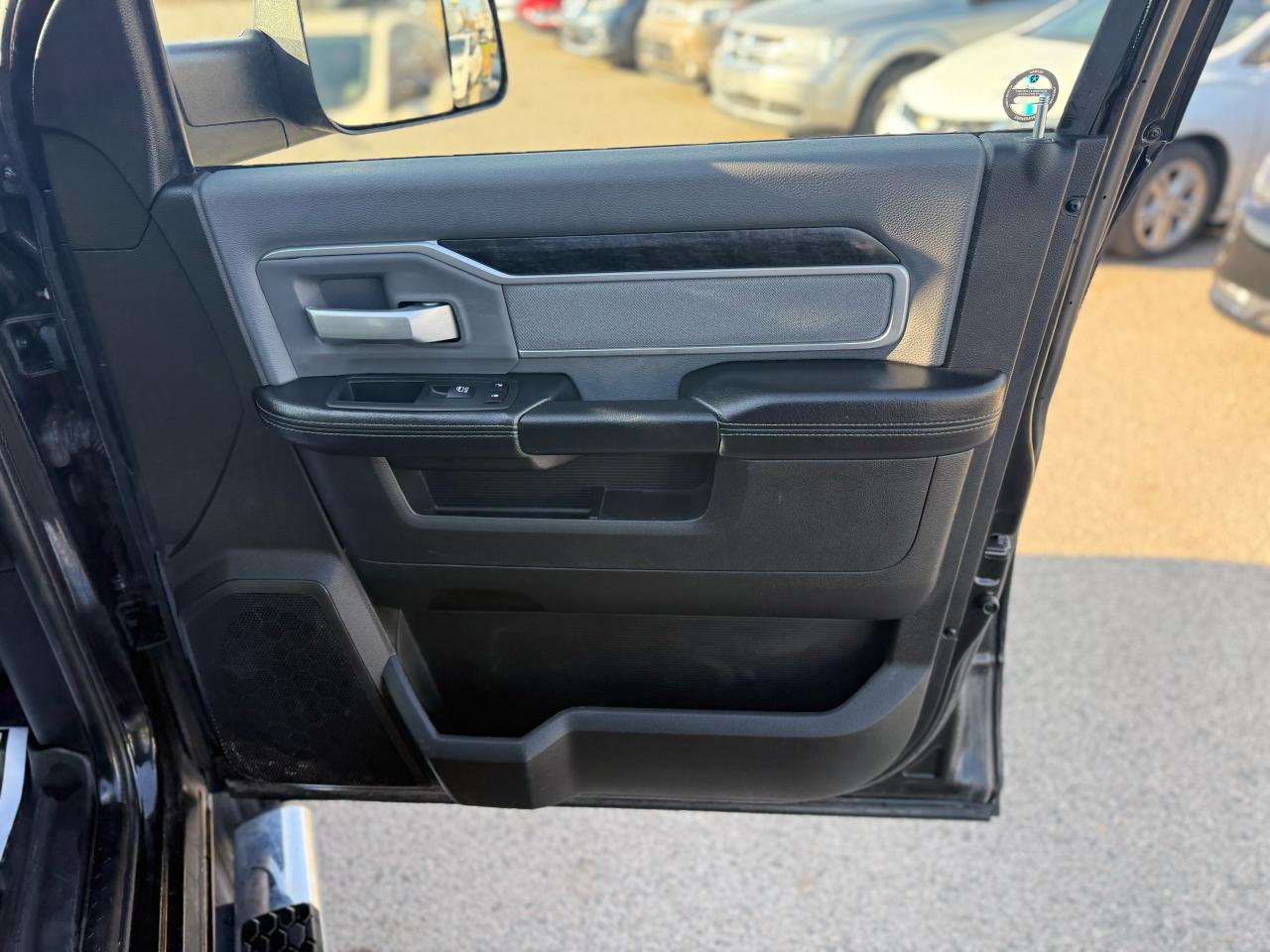 2020 RAM 3500 Big Horn Photo