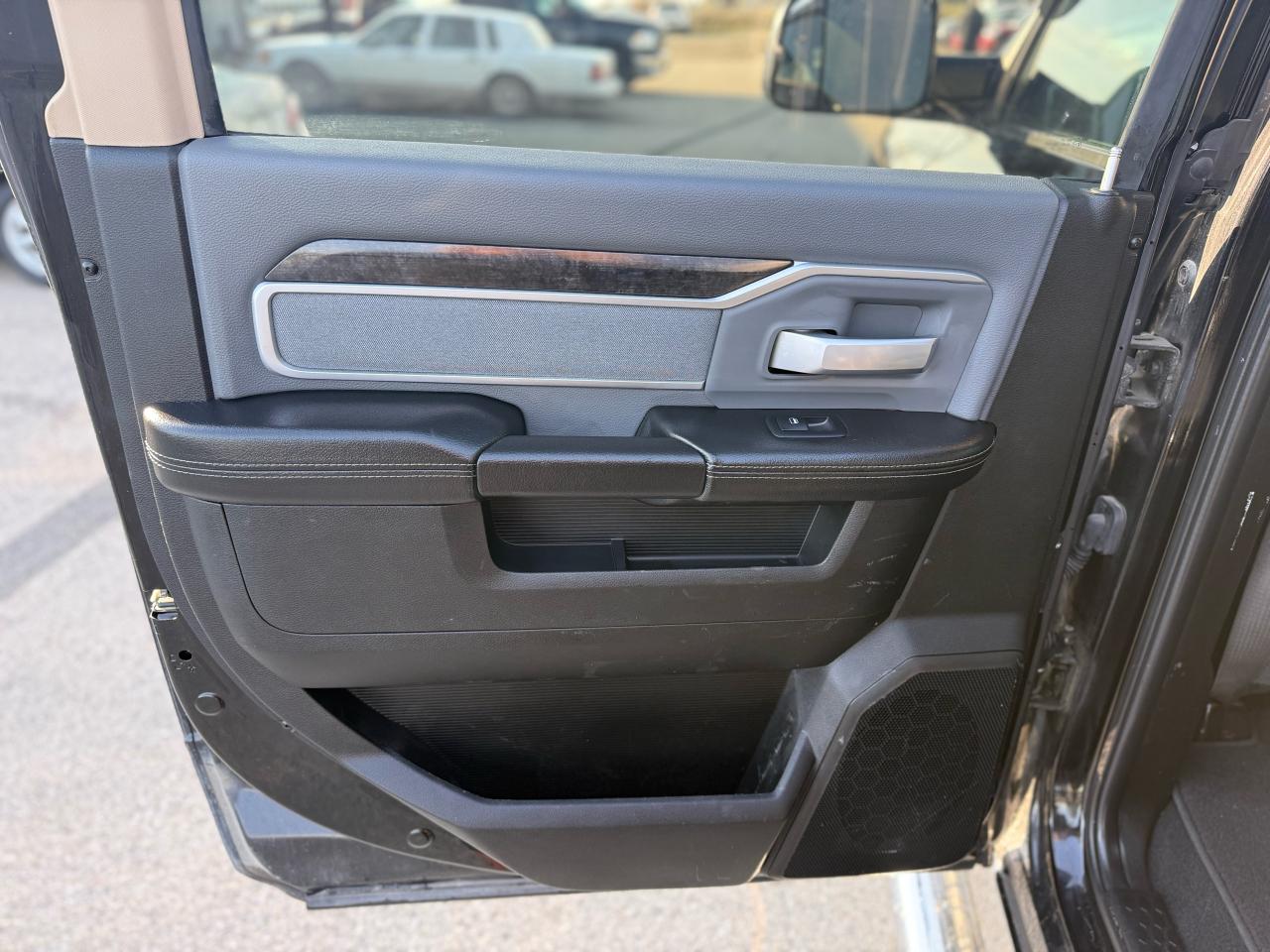 2020 RAM 3500 Big Horn Photo