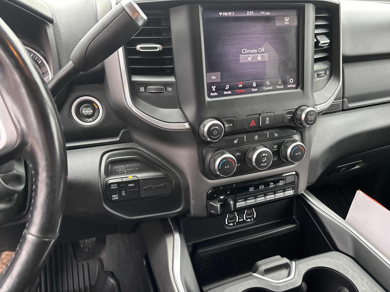 2019 RAM 2500 Big Horn 4x4 Crew Cab 6'4" Box - Photo #3