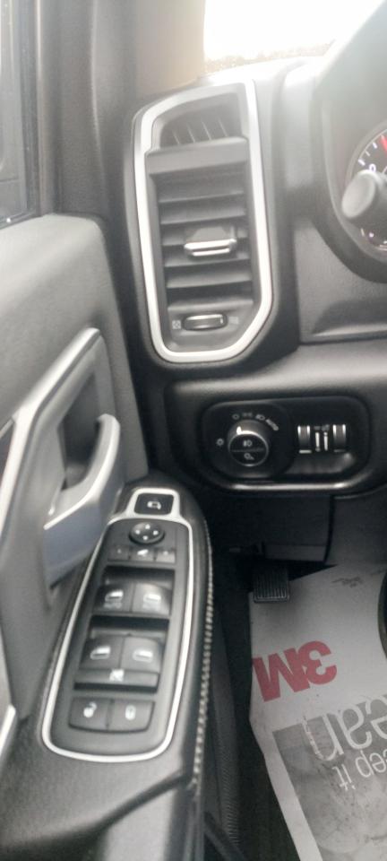 2019 RAM 2500 Big Horn 4x4 Crew Cab 6'4" Box Photo